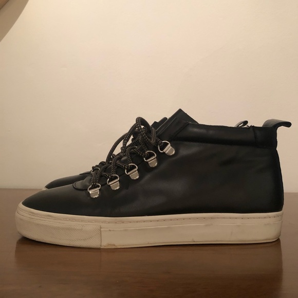 Zara Sneakers - Picture 2 of 5